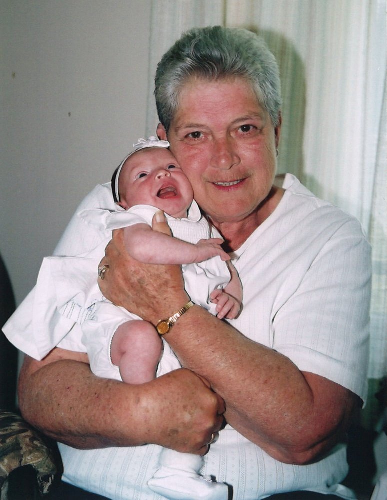 Yvonne "Vonnie" Makey
