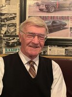 Chuck  Skipper