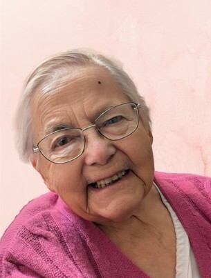 Nellie Uitvlugt